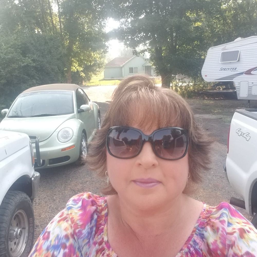 Meet your Posher, Sheila